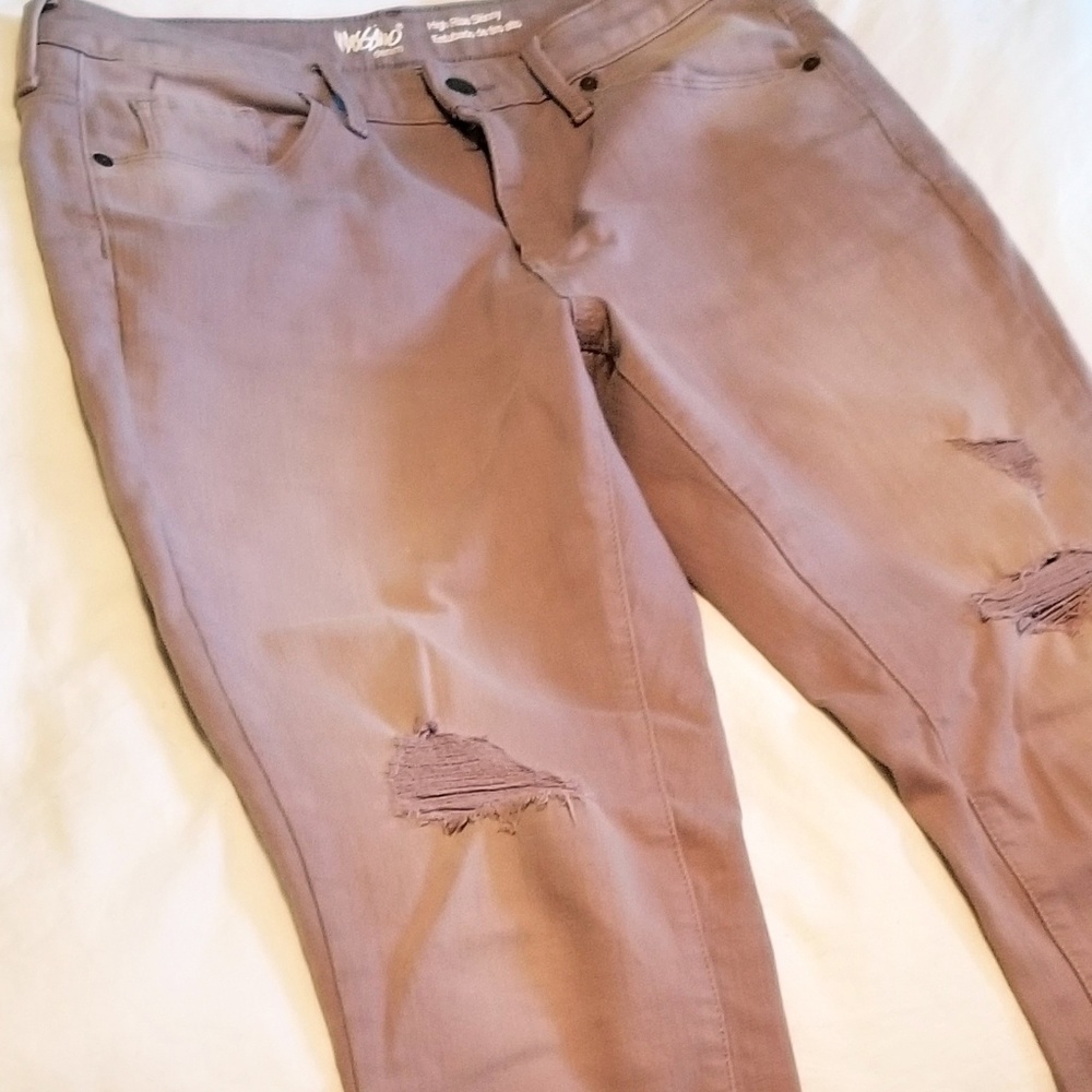 Mossimo dusty rose stretchy jeans